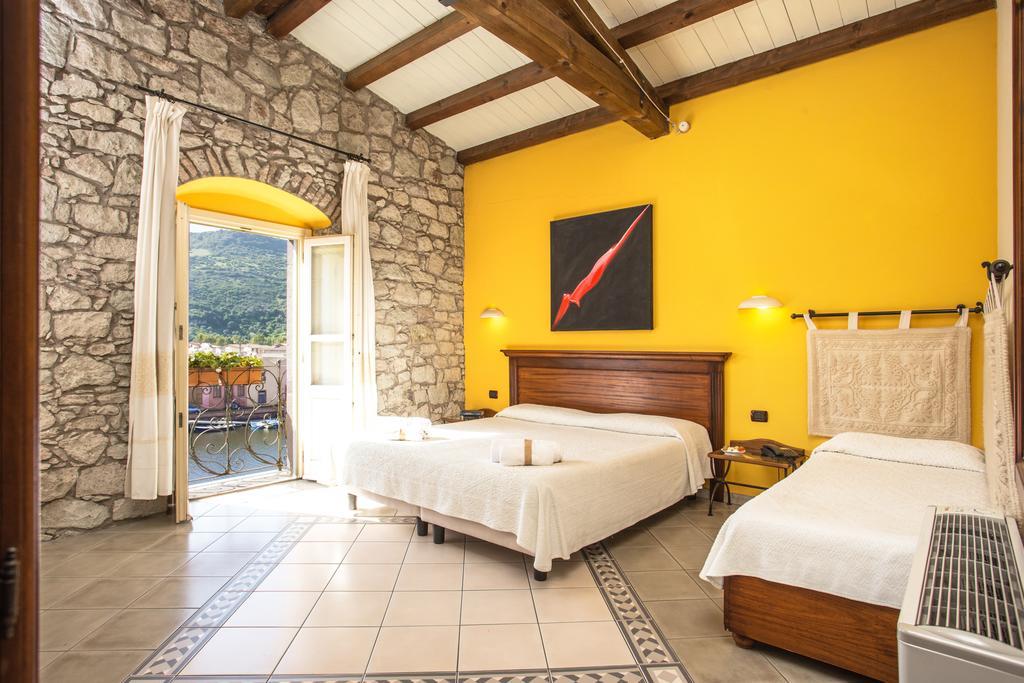 Corte Fiorita Albergo Diffuso ボーザ エクステリア 写真